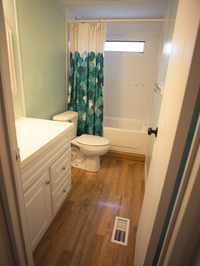 Building Photo - 20499 Dabbs North Rd