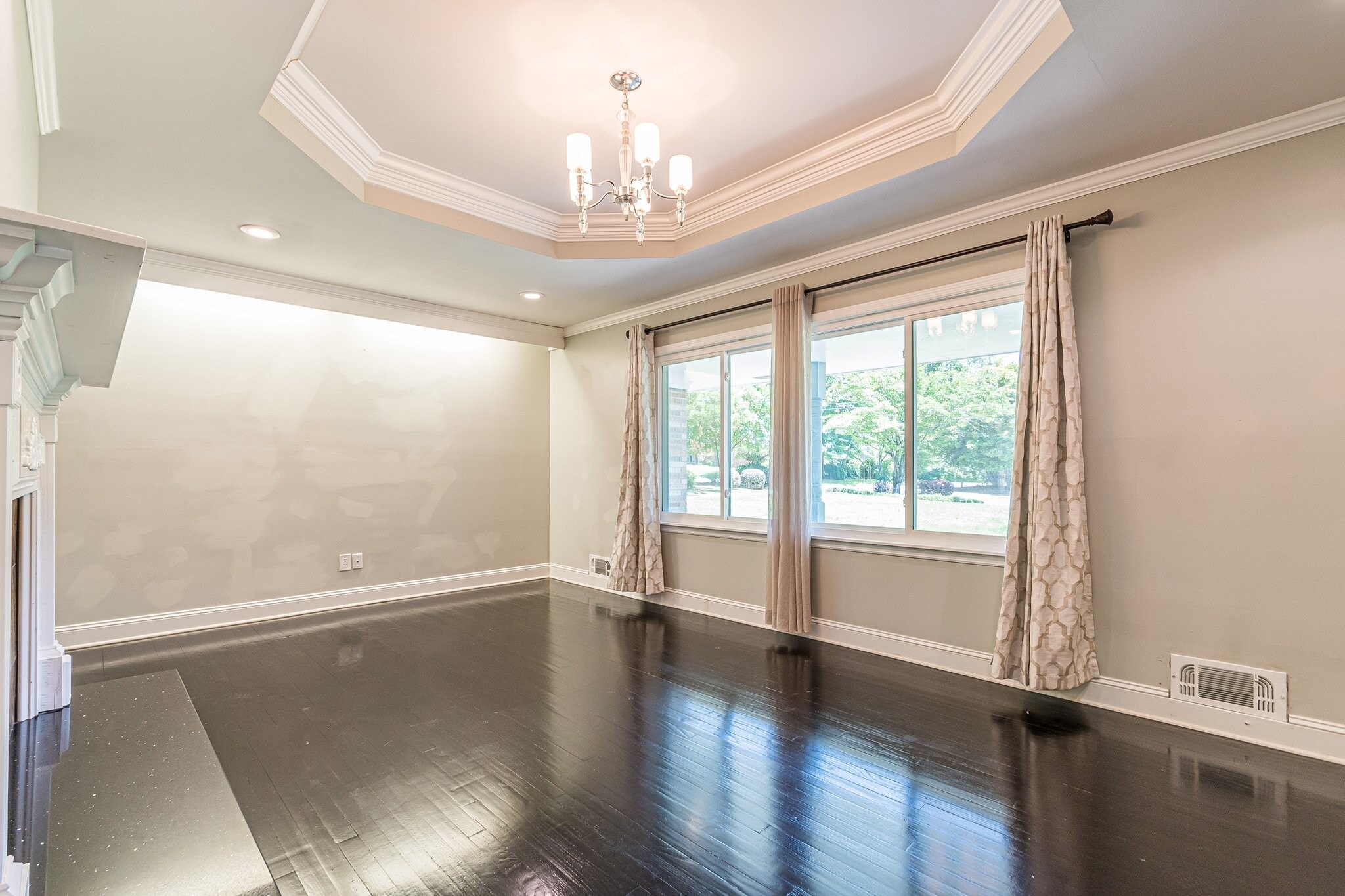 Building Photo - 1574 Old Spring House Ln