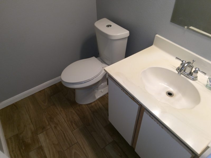 Downstairs 1.5 bathroom - 7711 Rimhurst