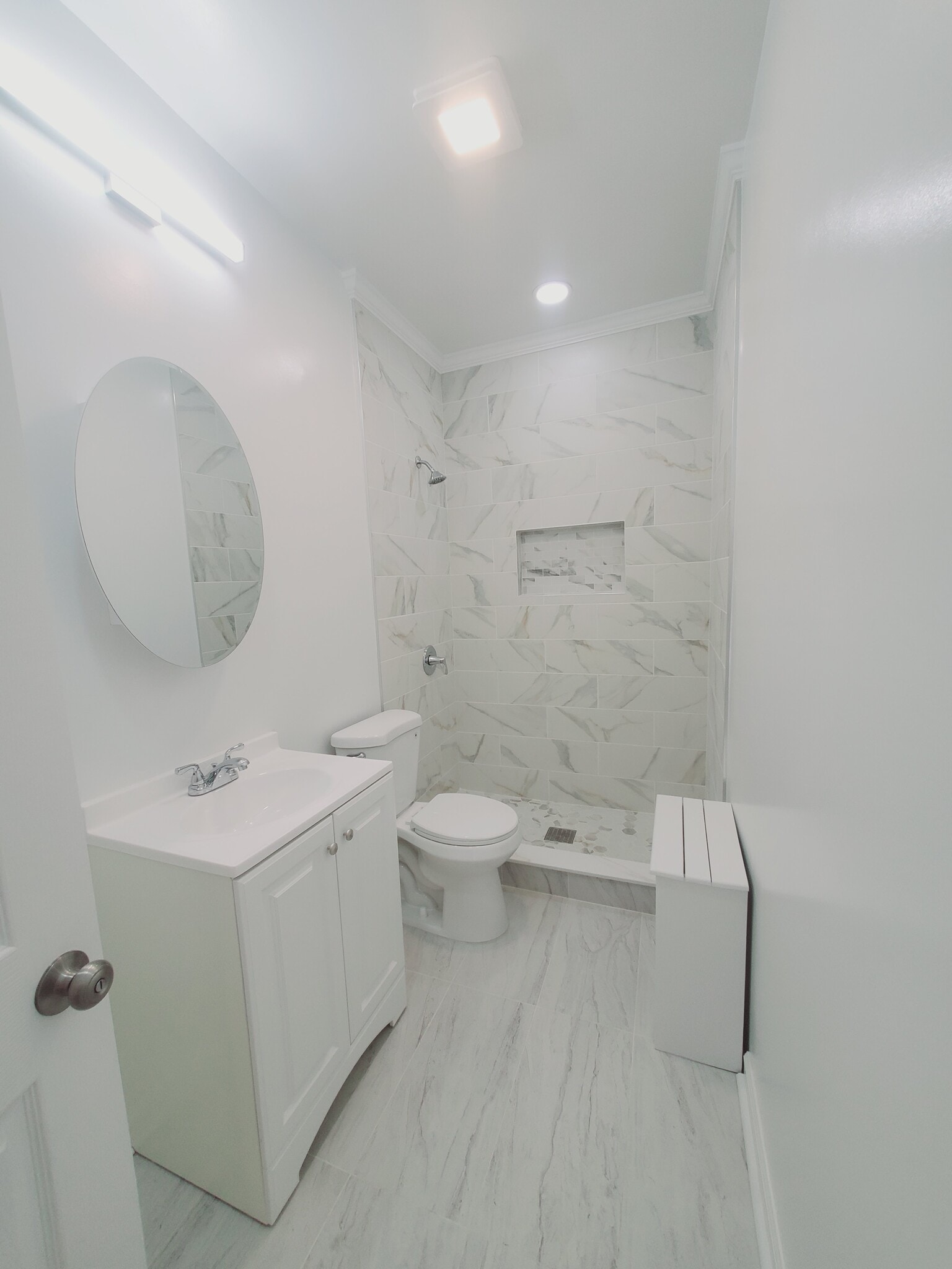 Building Photo - 24 High St