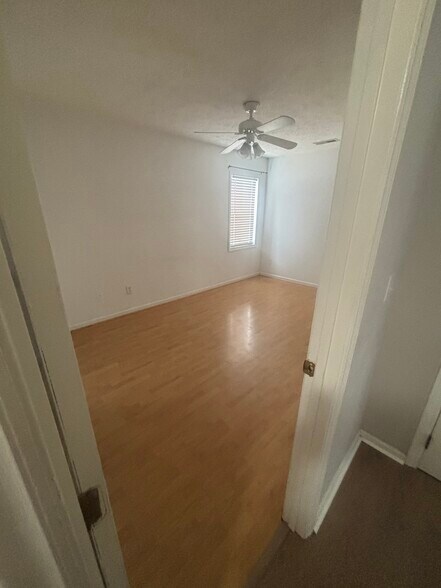 Building Photo - 4102 Winterberry Ct