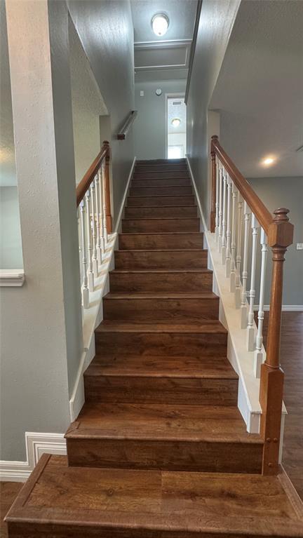 Building Photo - 209 McVoy Dr