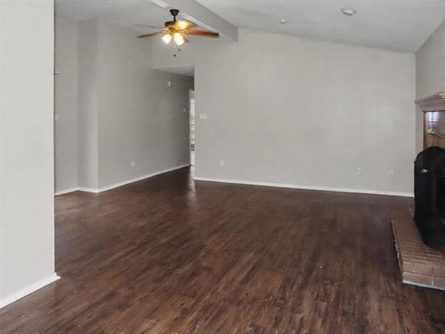 Building Photo - 1216 Paintbrush St