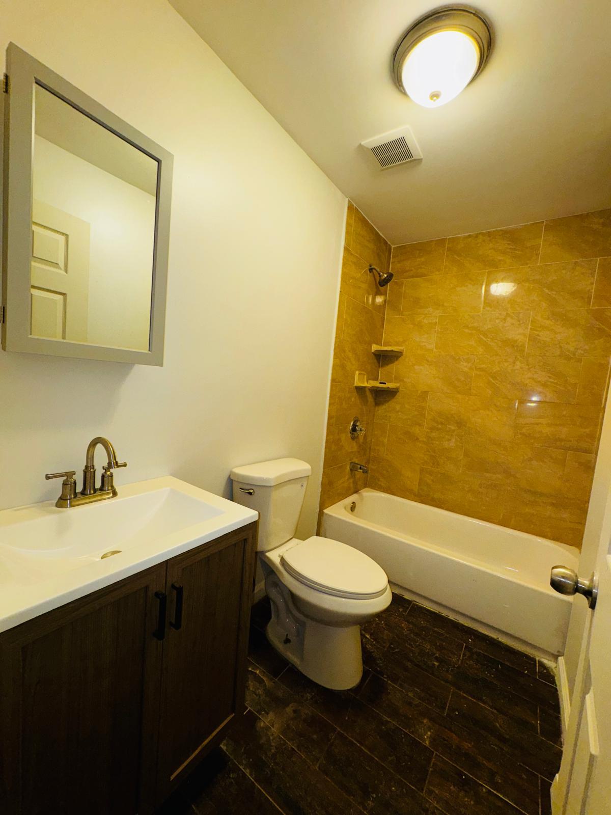 Building Photo - 489 S 17th St