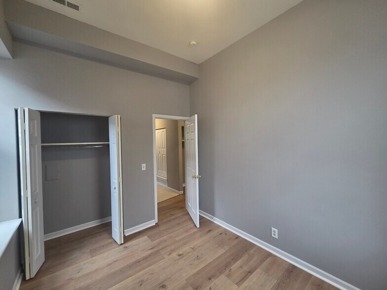 Building Photo - 1217 Lami St