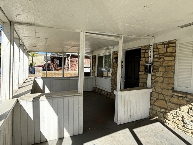 Building Photo - 2943 Hillside Ave