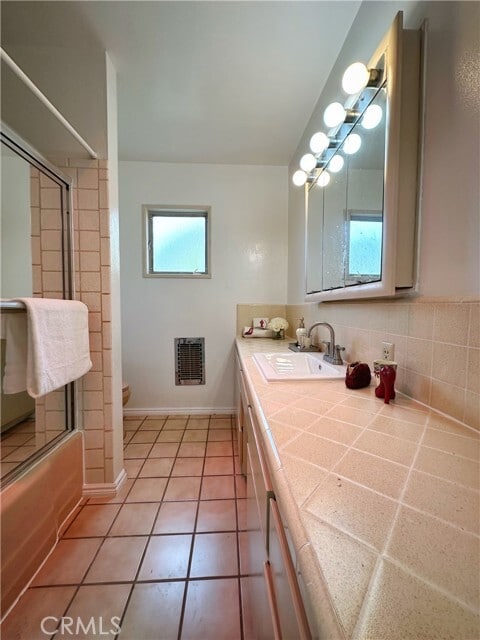 Building Photo - 13218 McKinley Ave