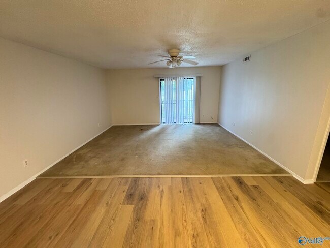 Building Photo - 6622 Willow Pointe Dr NW