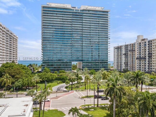 Building Photo - 10203 Collins Ave