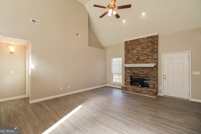 Building Photo - 7815 Big Ben Ct