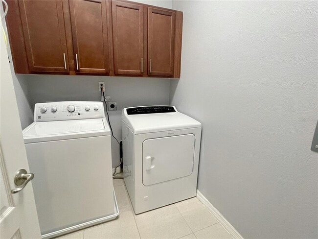 Building Photo - 15259 Shonan Gold Dr