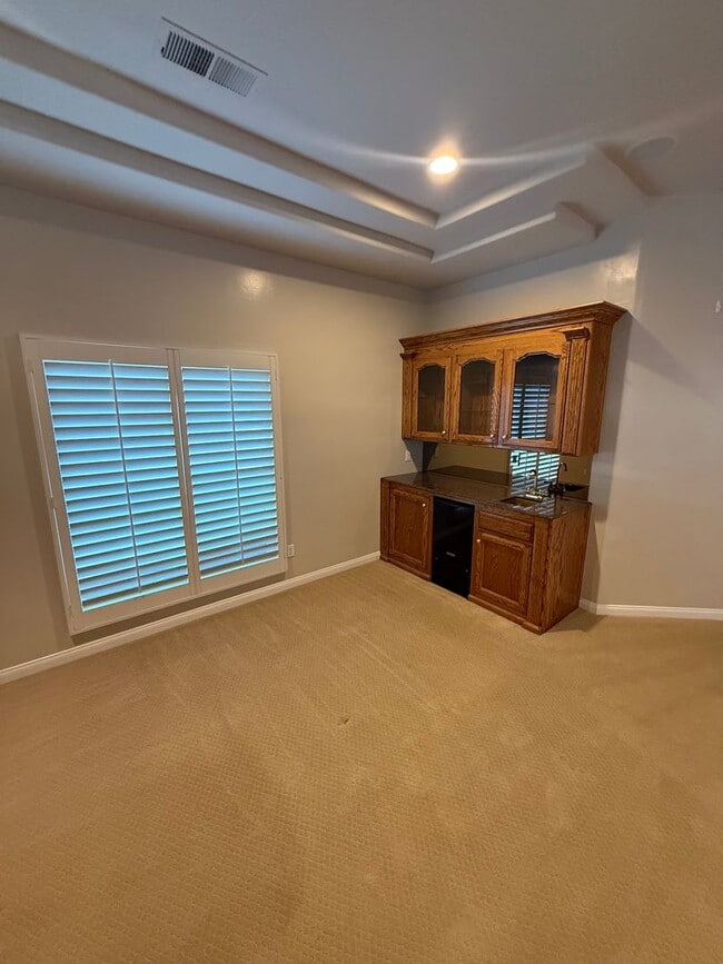 Building Photo - Beautiful 4-Bedroom Home with Office and S...