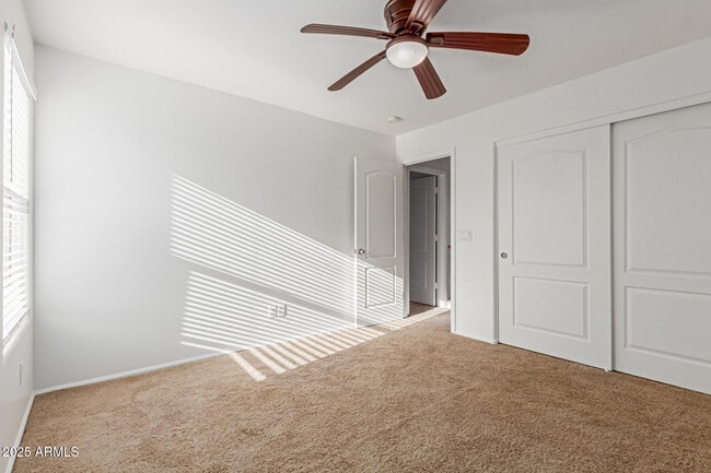 Building Photo - 40882 W Robbins Dr