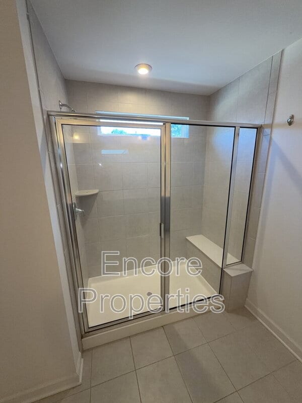 Building Photo - 137 Orvis Dr