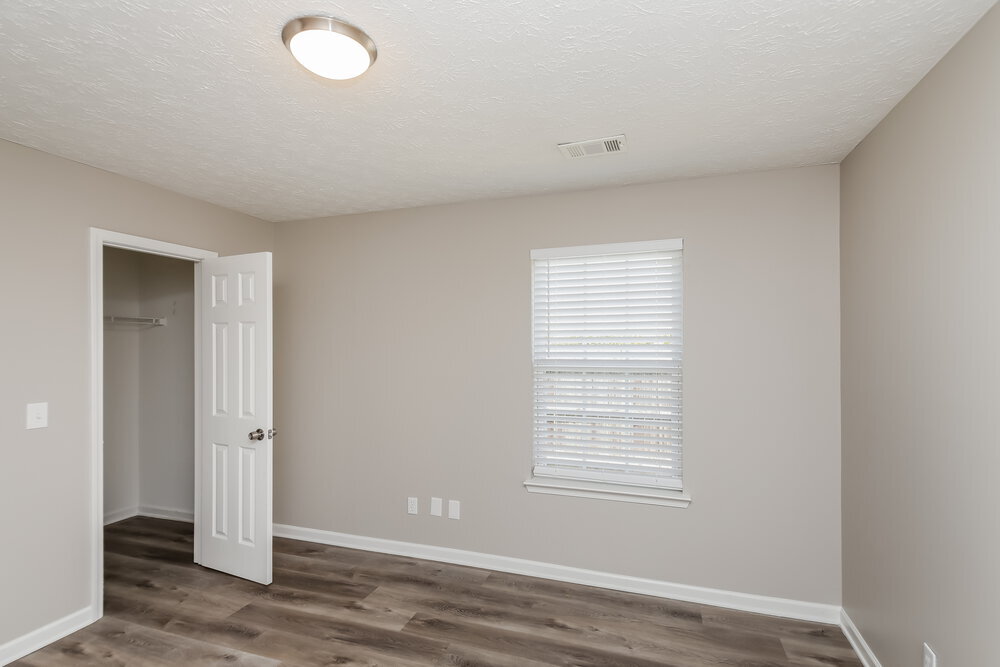 Building Photo - 372 Red Maple Way