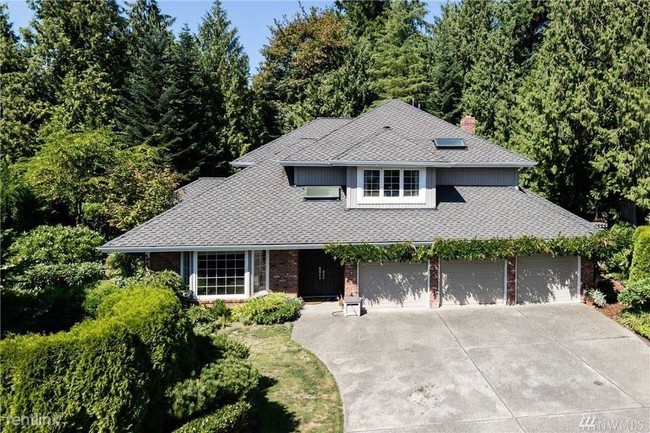 Primary Photo - 4 br, 2.5 bath House - 14910 18th Ln SE