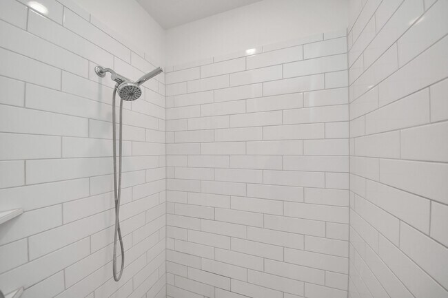 Building Photo - 22658 Sutherland Bend Ln