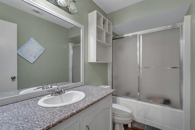 Building Photo - 6433 Southpoint Dr