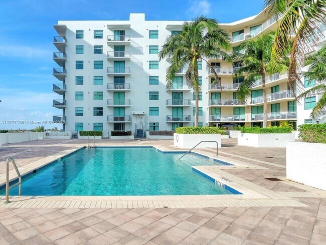 Building Photo - 140 S Dixie Hwy