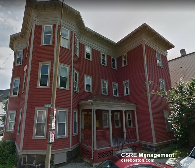 Primary Photo - 24 Pond St