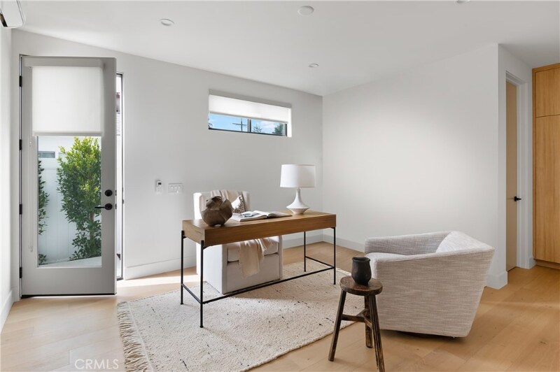 Building Photo - 12213 Allin St