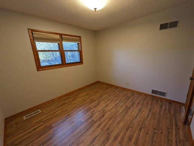 Building Photo - 1109 Boone St