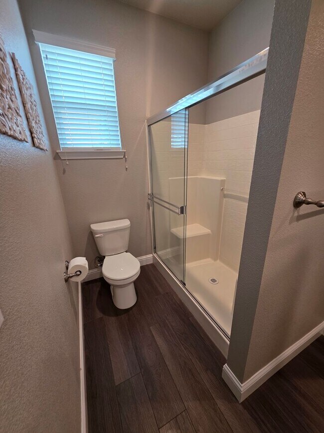 Building Photo - 846 Congaree Ln