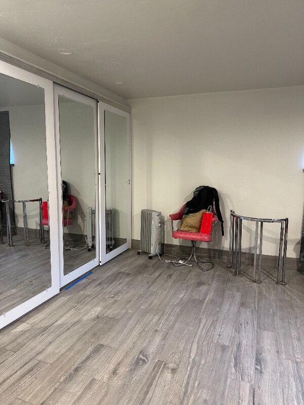 Building Photo - 4247 NE Glisan St