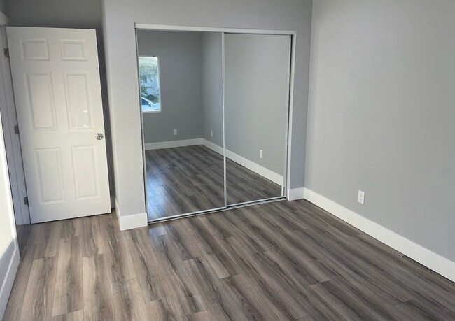 Building Photo - 8148 Garden Grove Ave