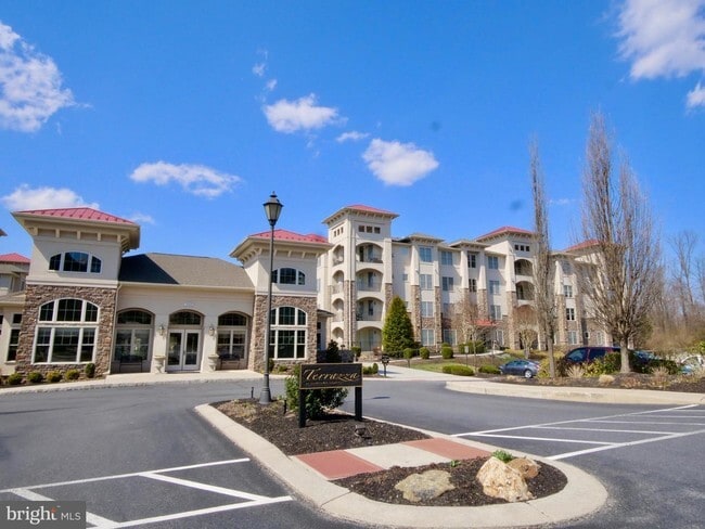 Building Photo - 213 Cornerstone Dr