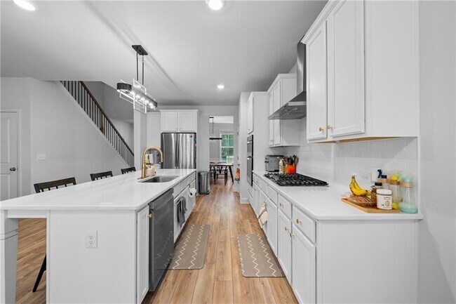 Building Photo - 3596 Creek Hollow