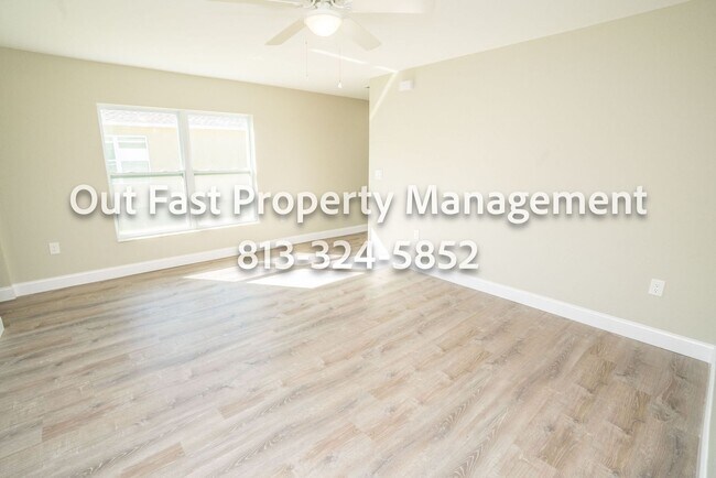 Building Photo - Fresh-Build 3-Bedroom Home in Lakeland