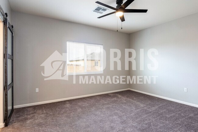 Building Photo - Beautiful Brand New Home with Block Wall