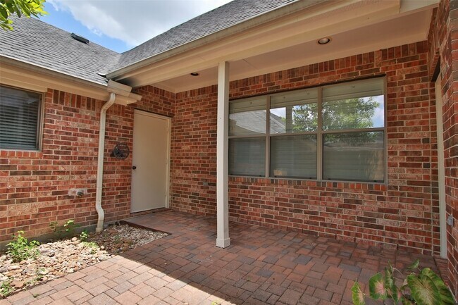 Building Photo - 17803 Skyline Arbor Terrace