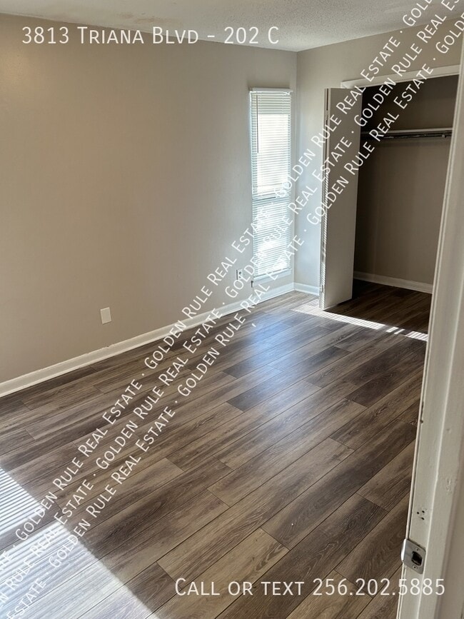 Building Photo - 3813 SW Triana Blvd