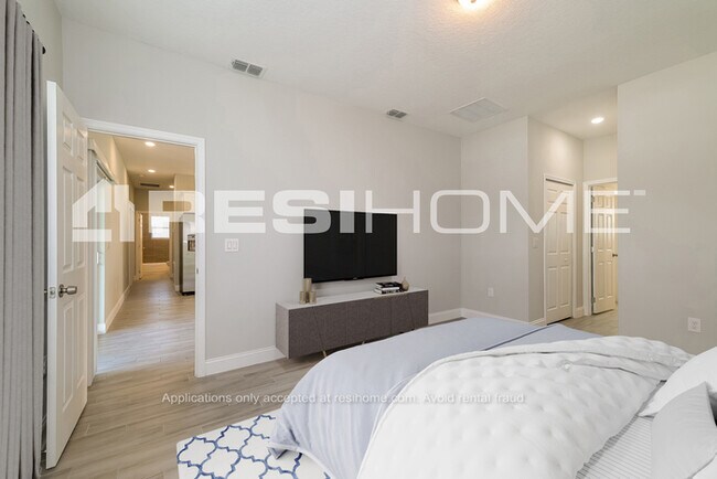 Building Photo - 468 Gannet Ct