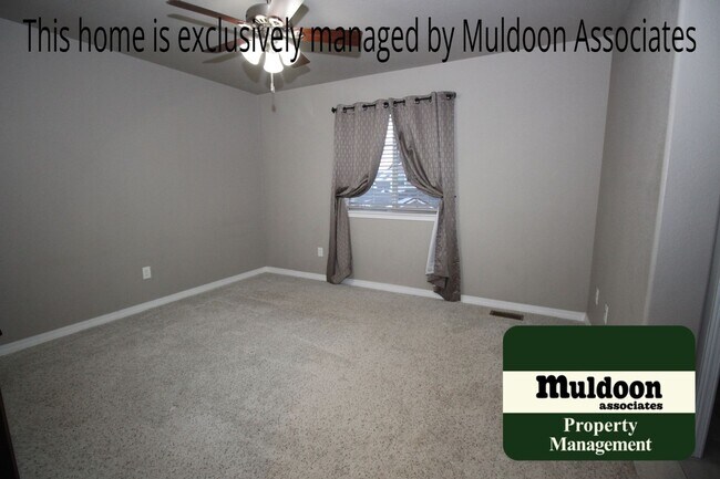 Building Photo - Beautiful 2-stroy Townhome in Wolf Ranch Available Now!