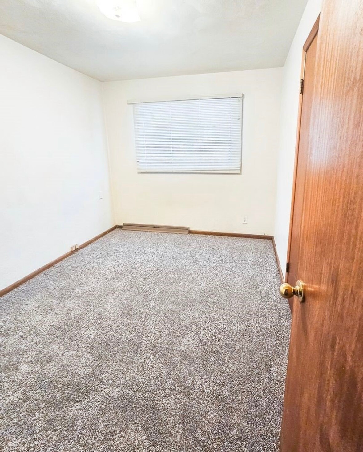 Building Photo - 1310 NE Williams St