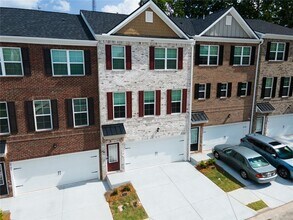 Building Photo - 2187 Foley Pk St