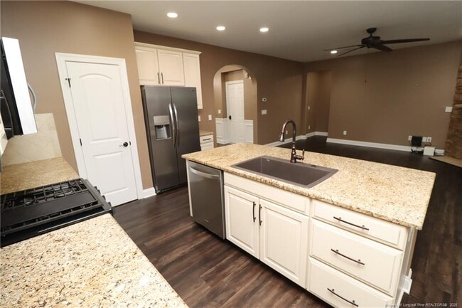 Building Photo - 1585 Tice Hurst Ln