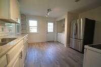 Building Photo - (("Wake Up in a Home YOU Love")) 2/2 STUNN...