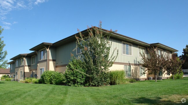 Primary Photo - Sisters Villa