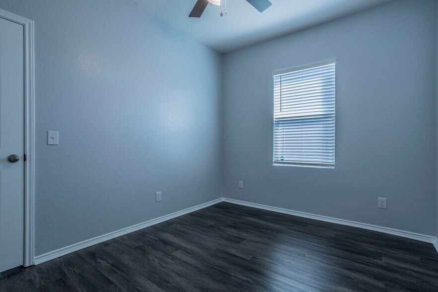 Building Photo - 12614 Galatea