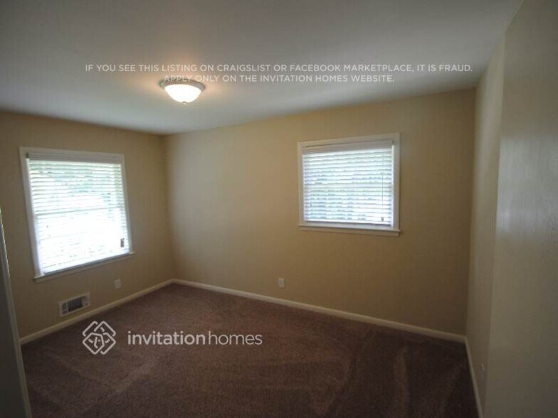 Building Photo - 3410 Valley Ridge Terrace SW
