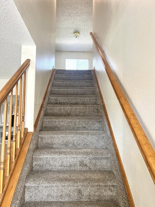 Building Photo - 6436 Peak Vista Cir