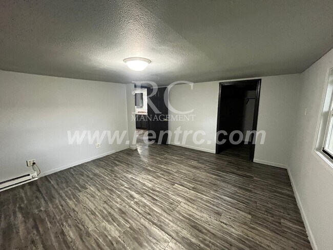 Building Photo - 2609 Cannon-