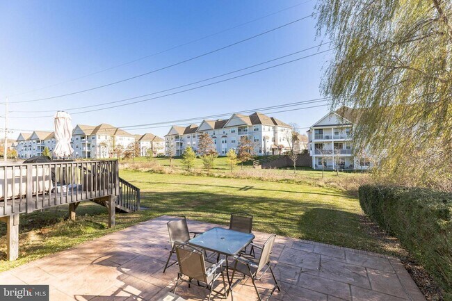 Building Photo - 123 Westbrook Dr
