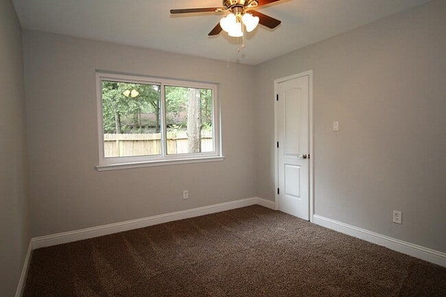 Building Photo - 77 N Deerfoot Cir