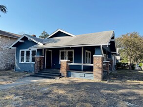 Building Photo - 739 E Highland Blvd