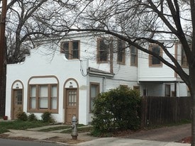 Building Photo - 506 E Guenther St